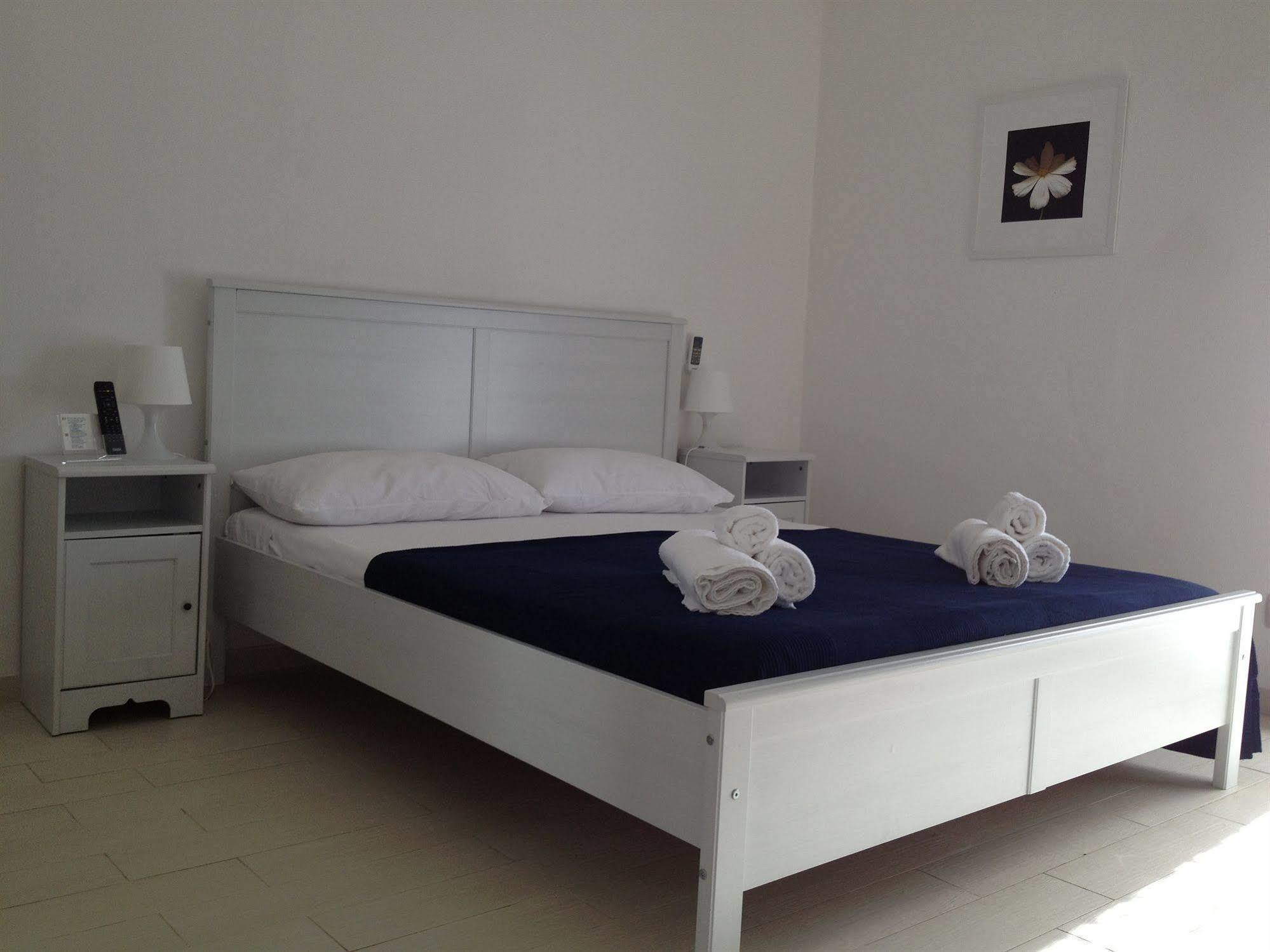 Hotel Due Passi Dal Mare à Lido di Noto Extérieur photo