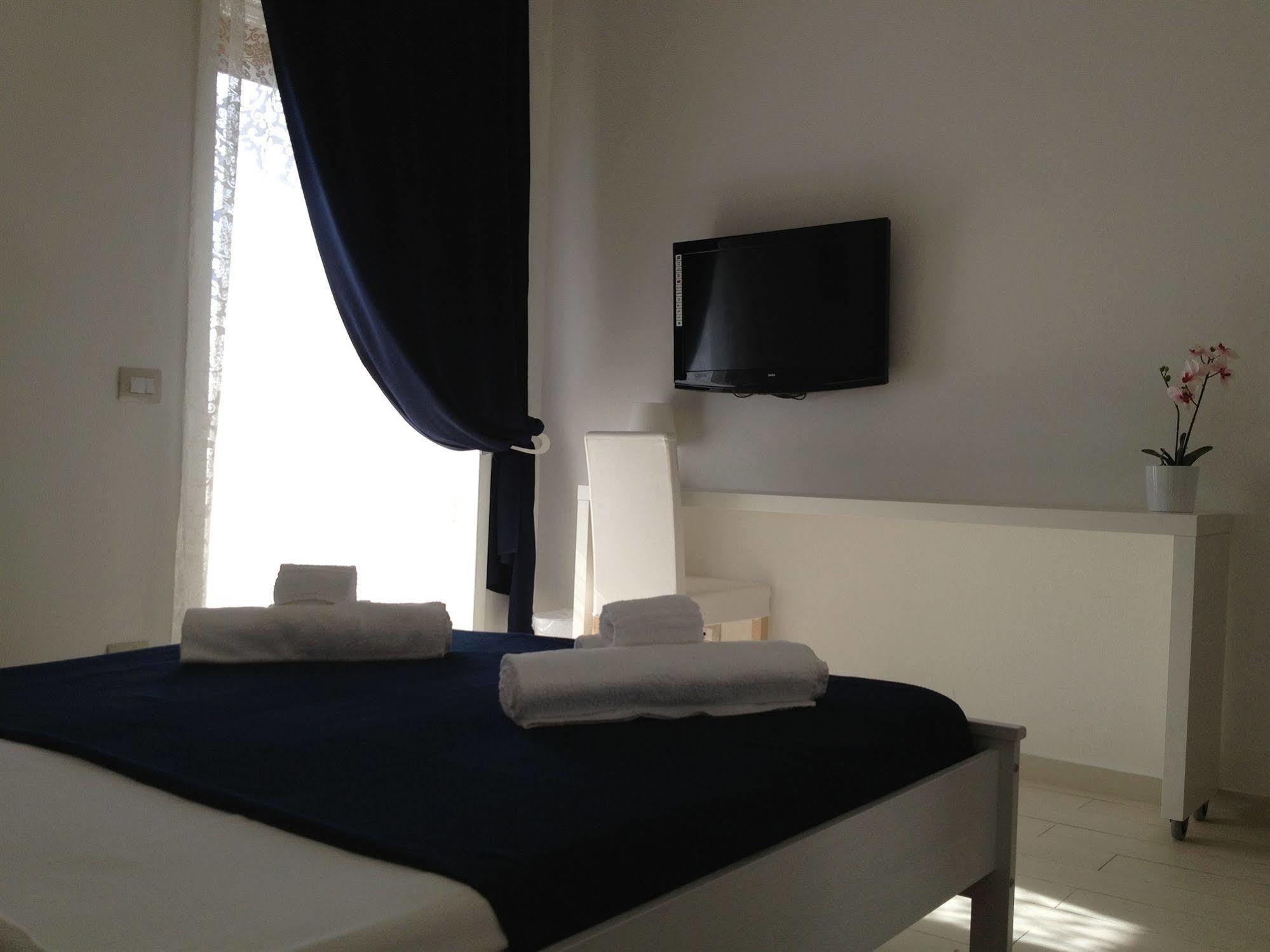 Hotel Due Passi Dal Mare à Lido di Noto Extérieur photo